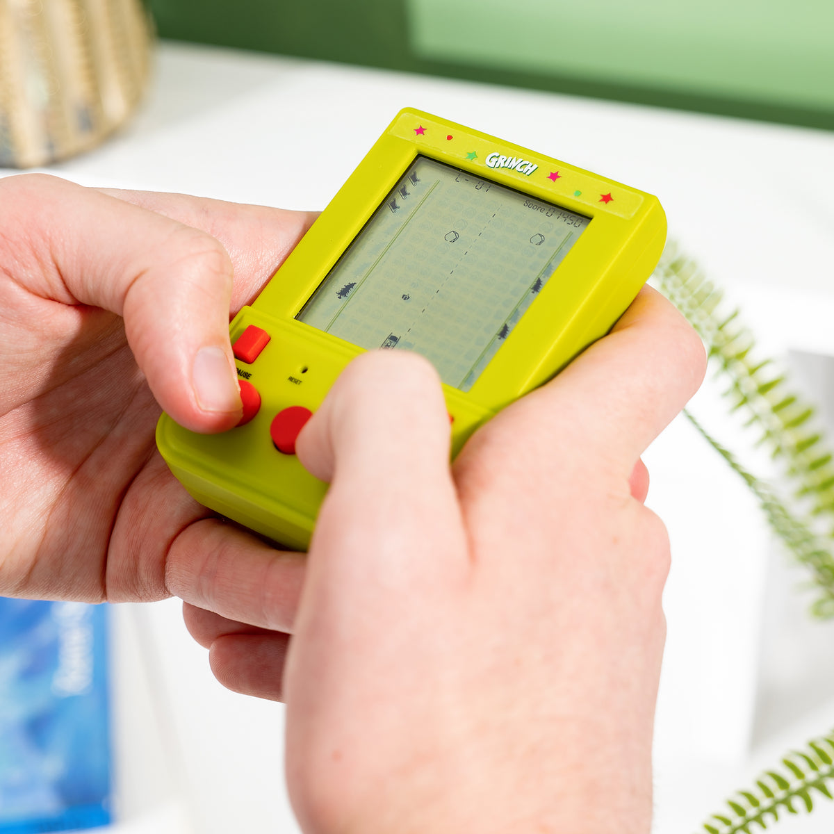 The Grinch Keyring Arcade Game